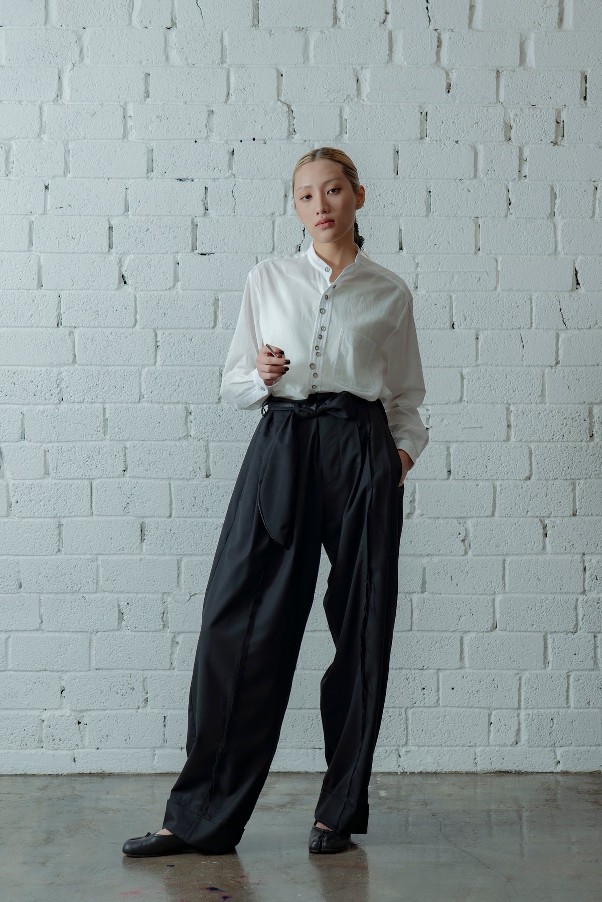 The Frayed Trousers - Black