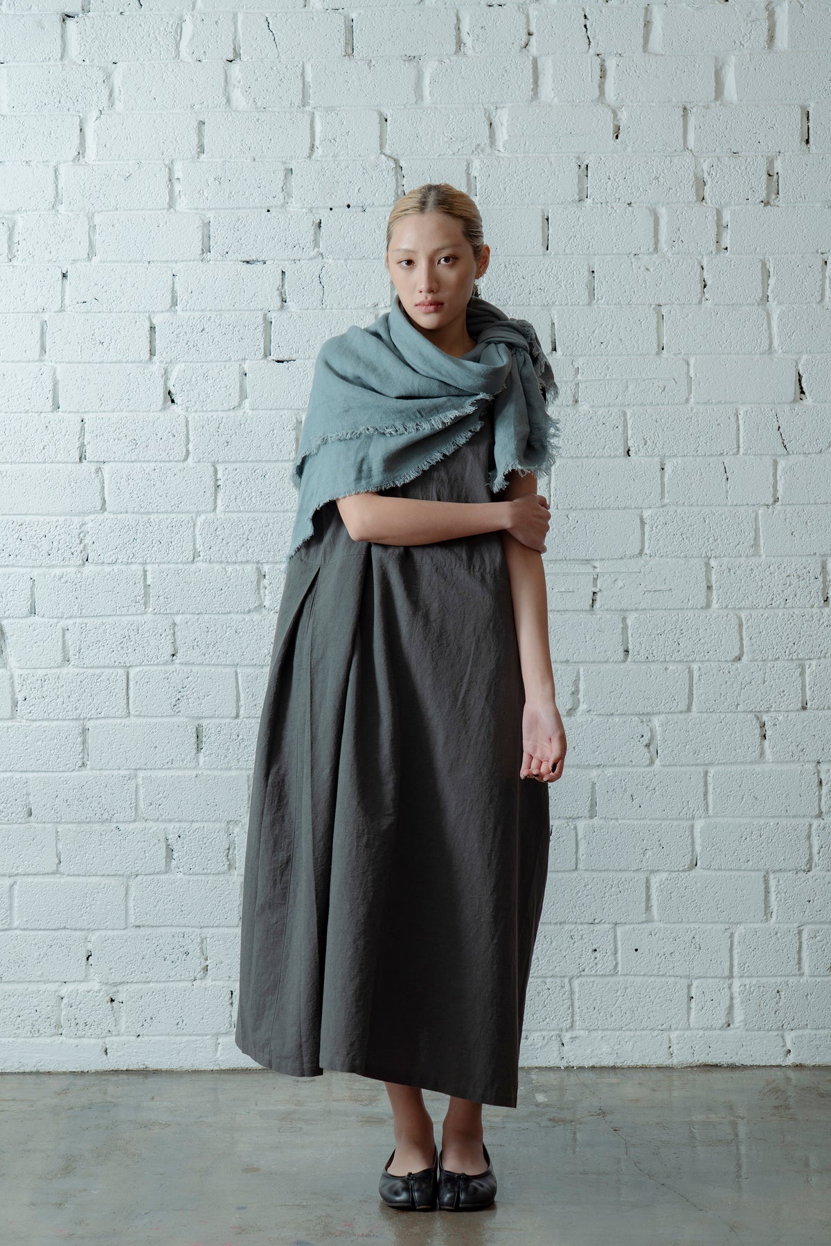 The Botanist Dress - Charcoal