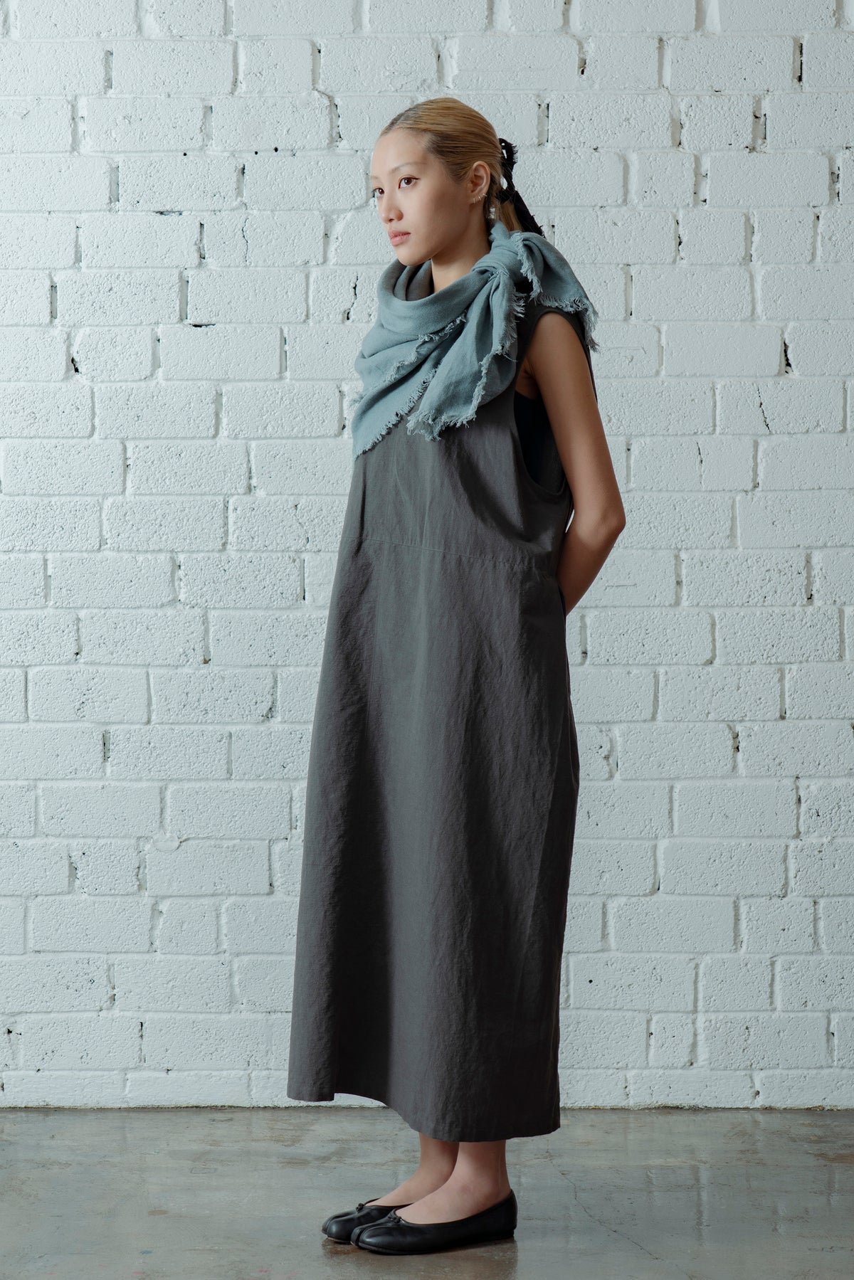 The Botanist Dress - Charcoal