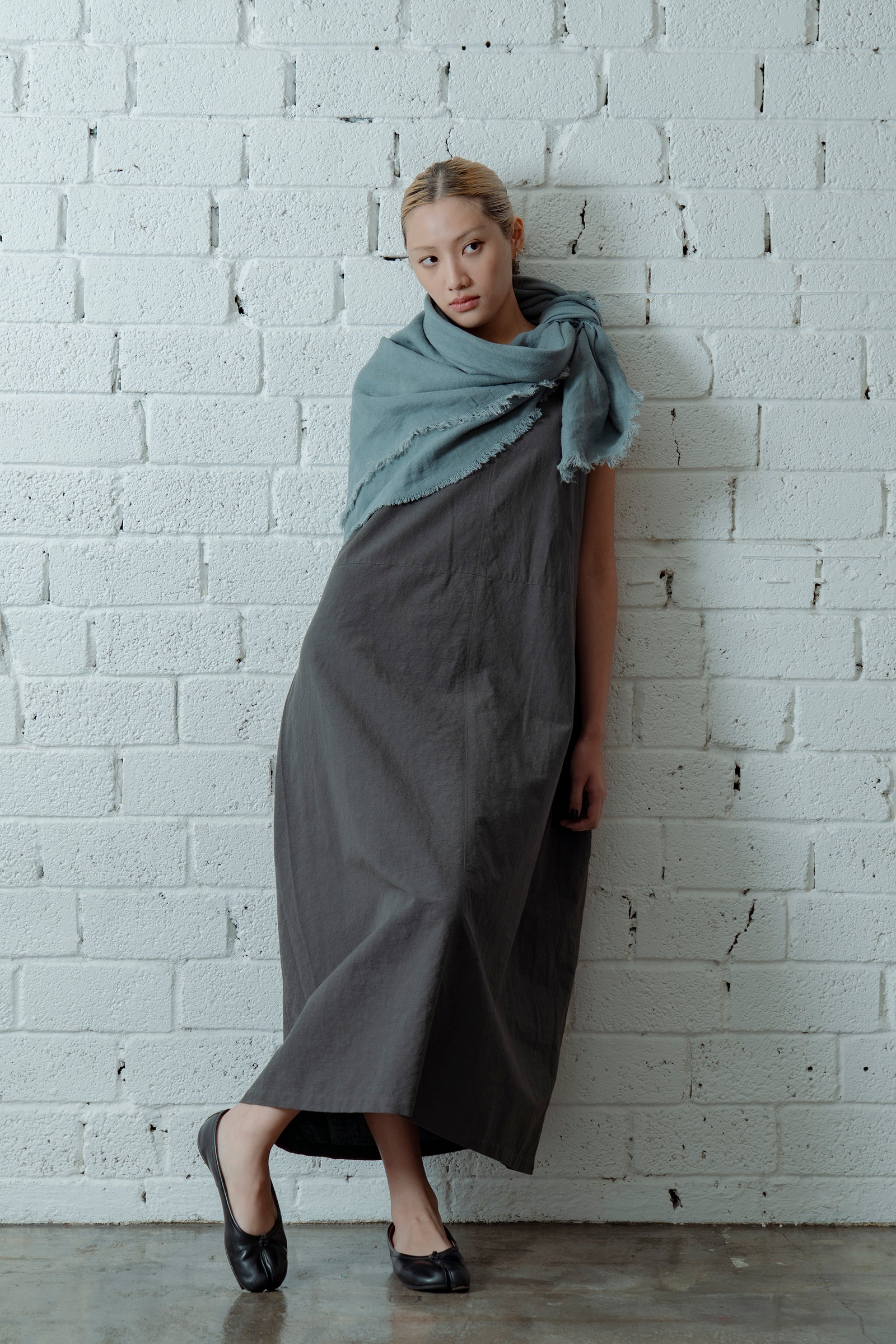 The Linen Scarf - Cloud Blue