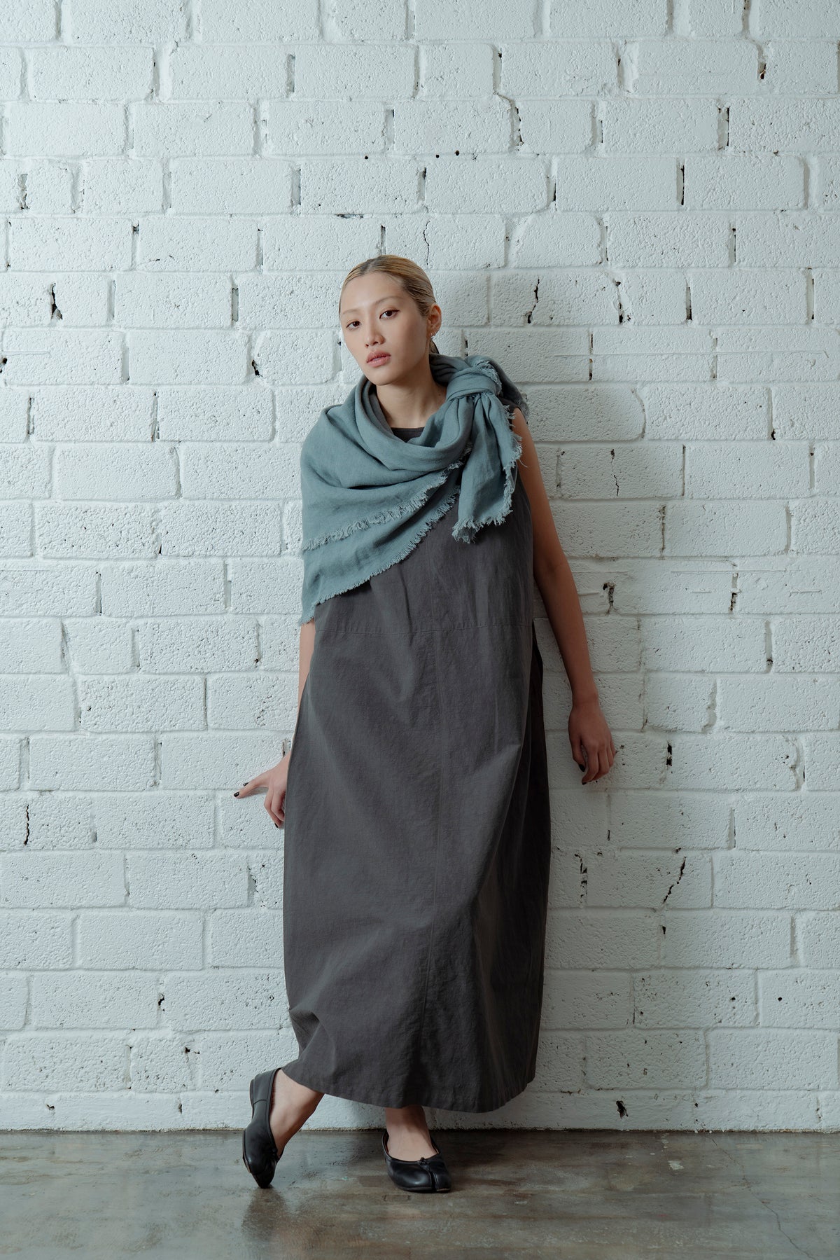 The Botanist Dress - Charcoal