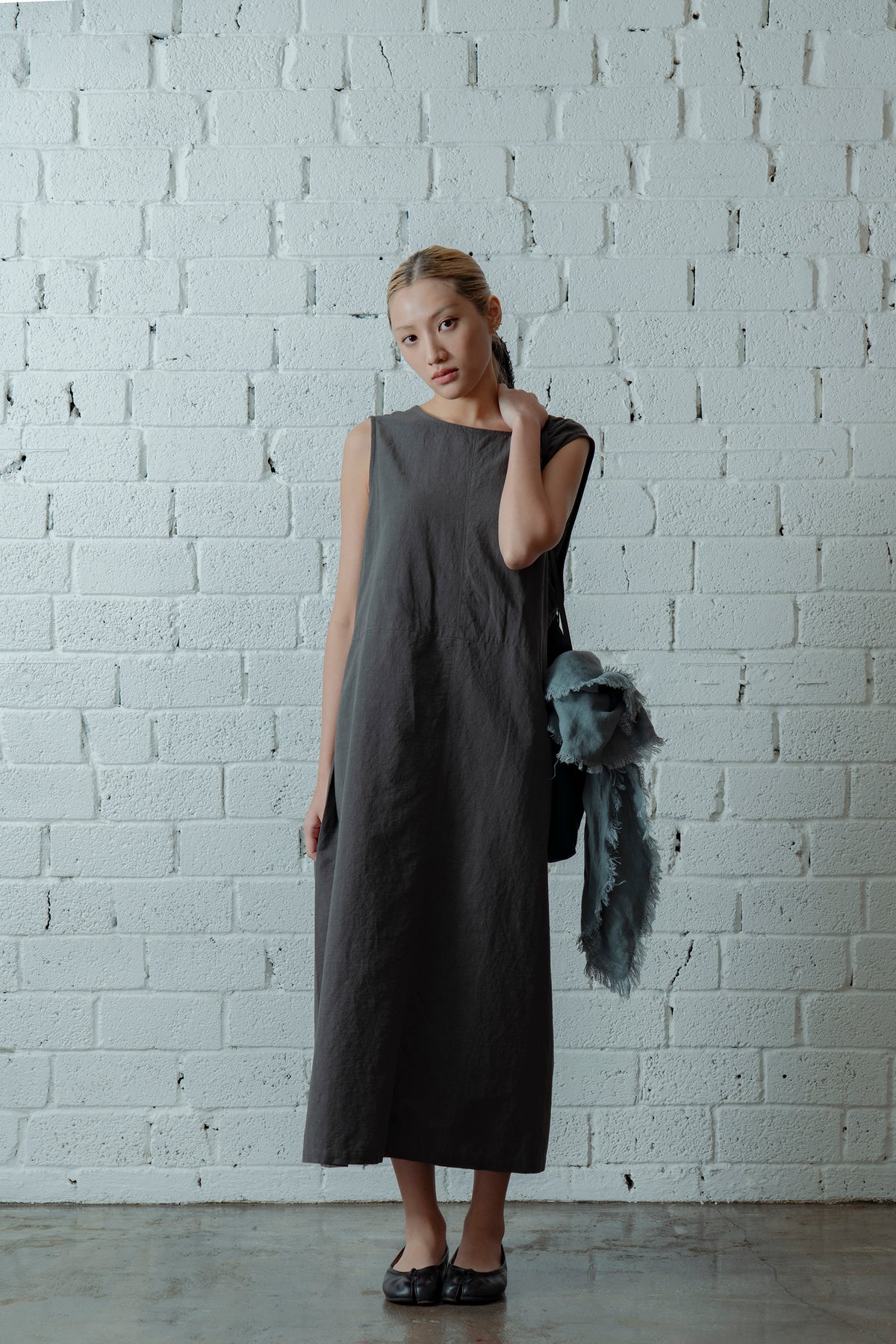 The Botanist Dress - Charcoal