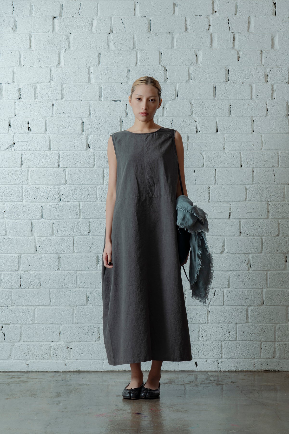 The Botanist Dress - Charcoal