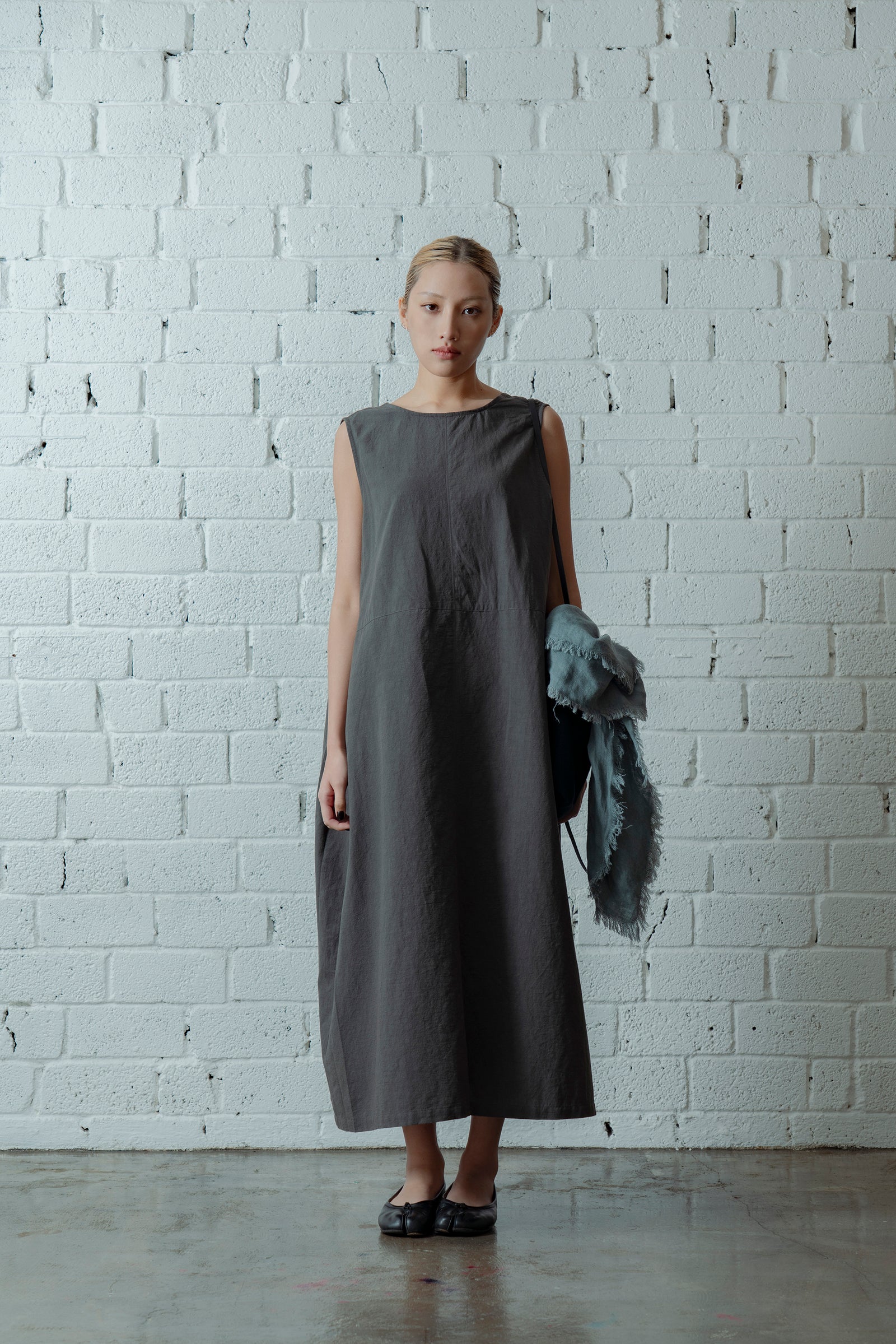 The Botanist Dress - Charcoal