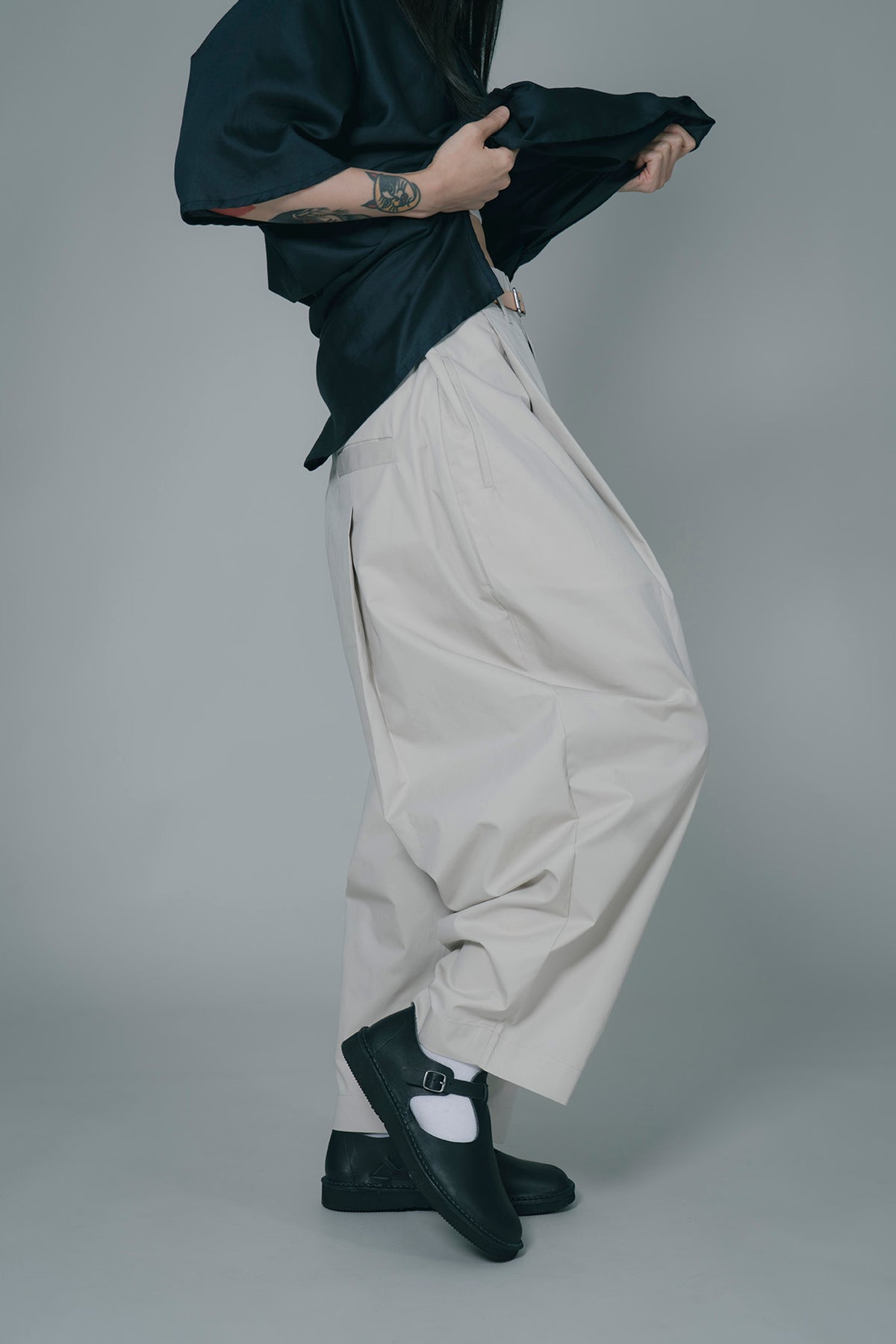 The Author Trousers - Khaki