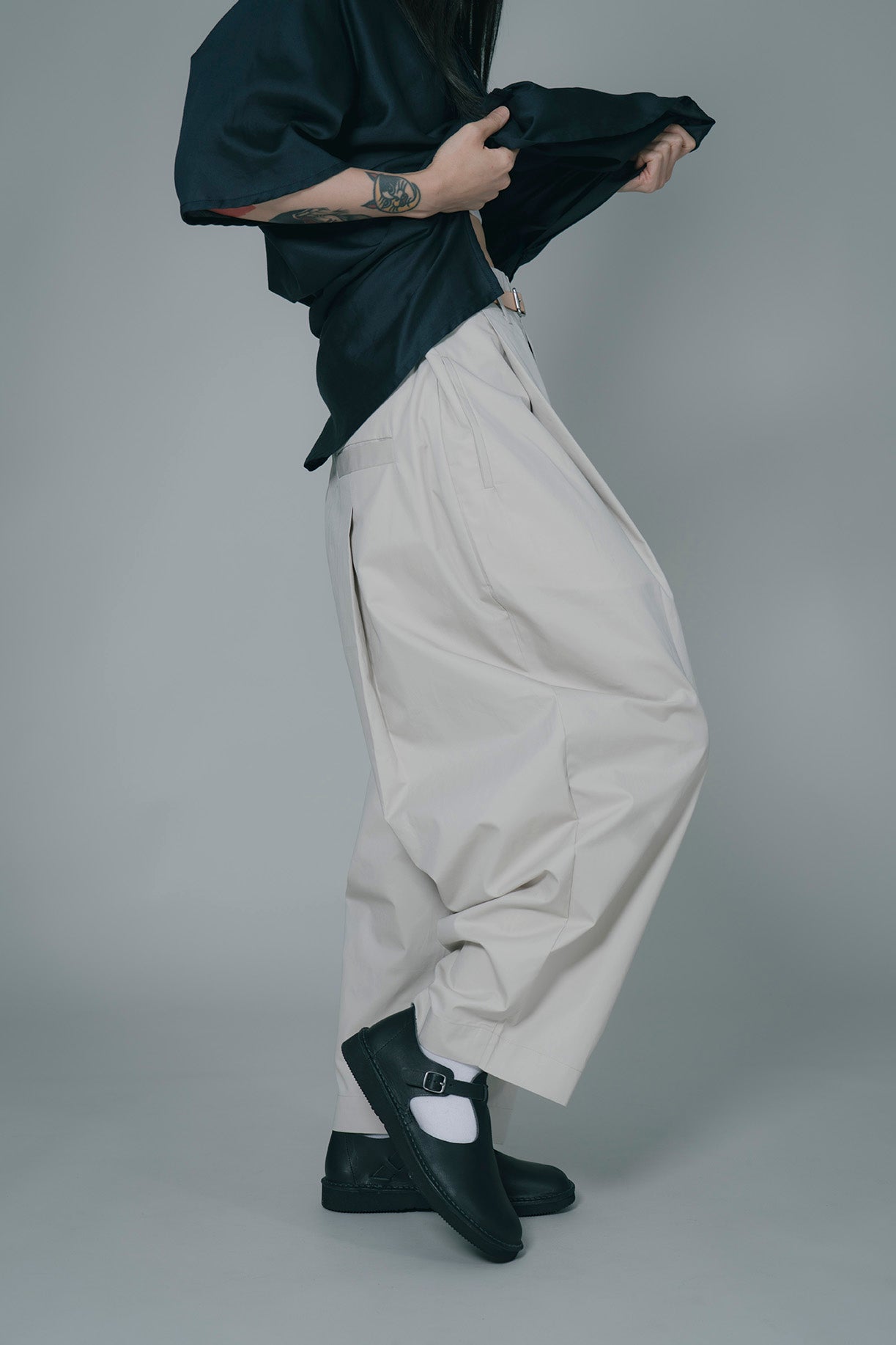 The Author Trousers - Khaki