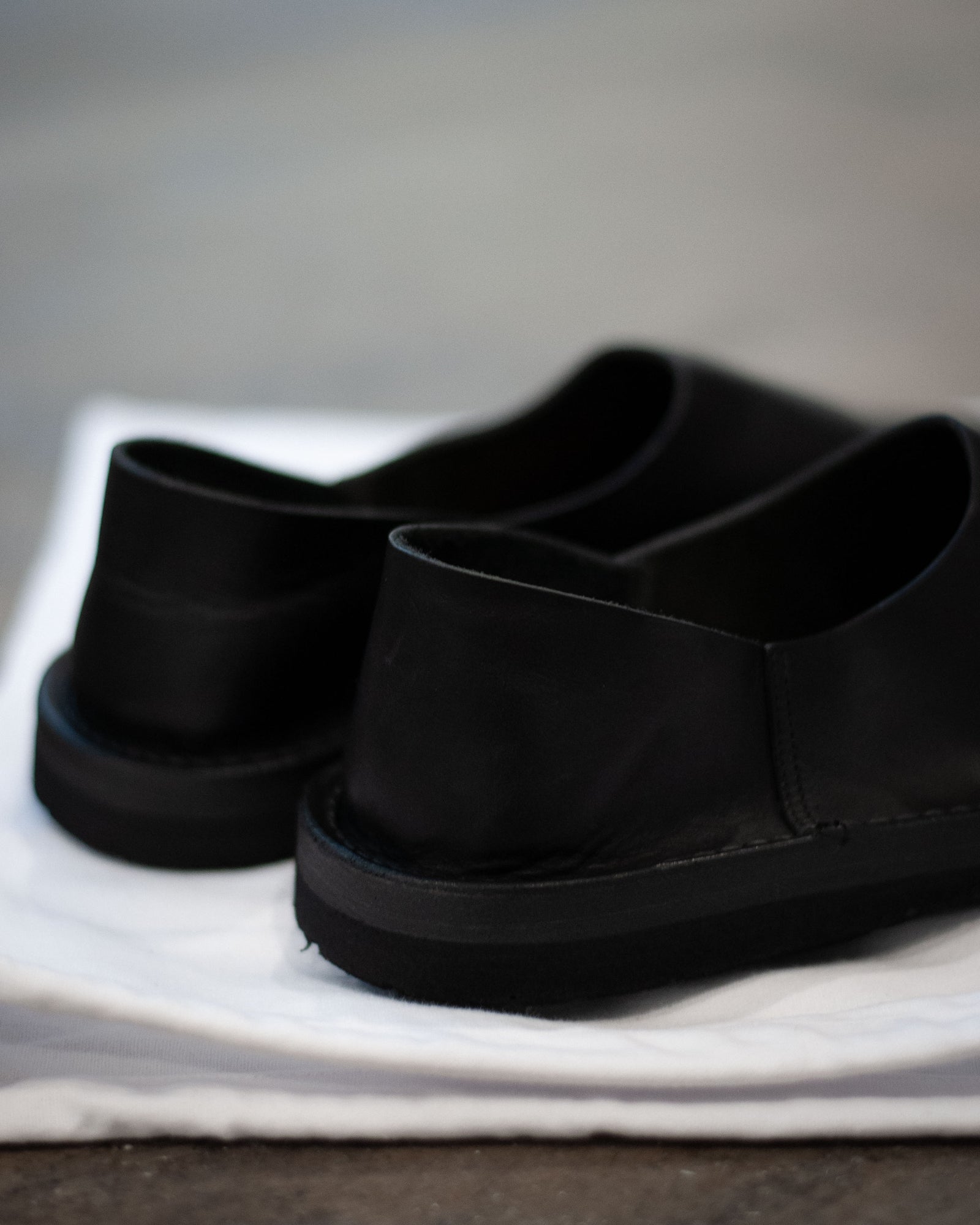 Tokyo Sandal - Tabi Babouche